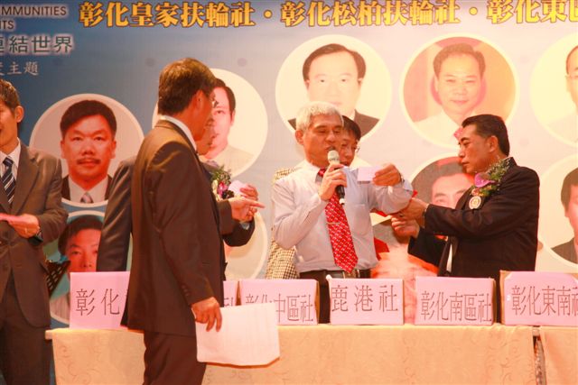 1112U_710.jpg