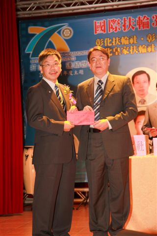 1112U_735.jpg