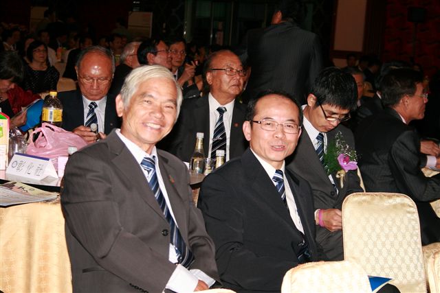 1112U_827.jpg