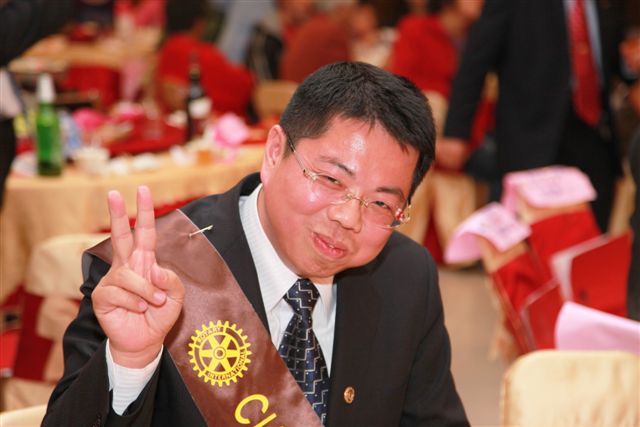 5LuE441.jpg