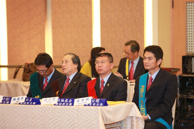 YnCn_219.jpg