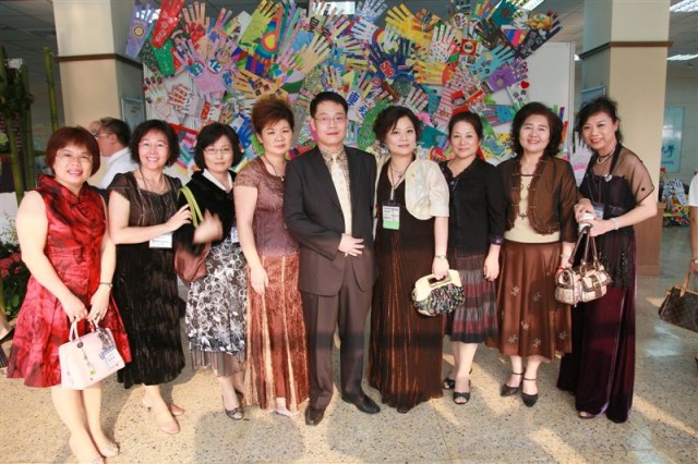 201003EVGR_49.jpg