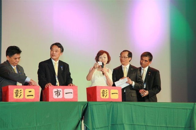 201003EVGR_66.jpg