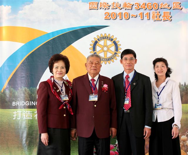 201011PS80.JPG