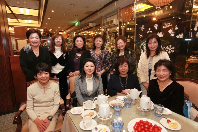 30Yrs576.jpg