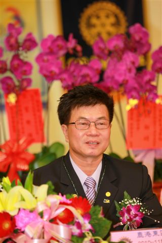 LuE84.jpg