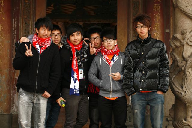 RYLC200.jpg