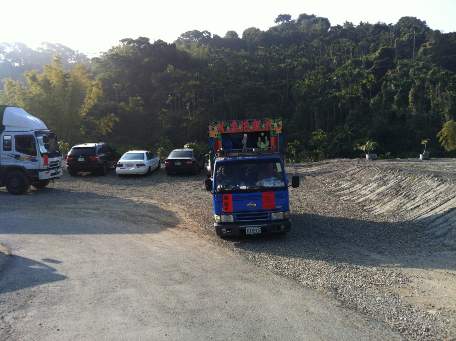 D1328.jpg