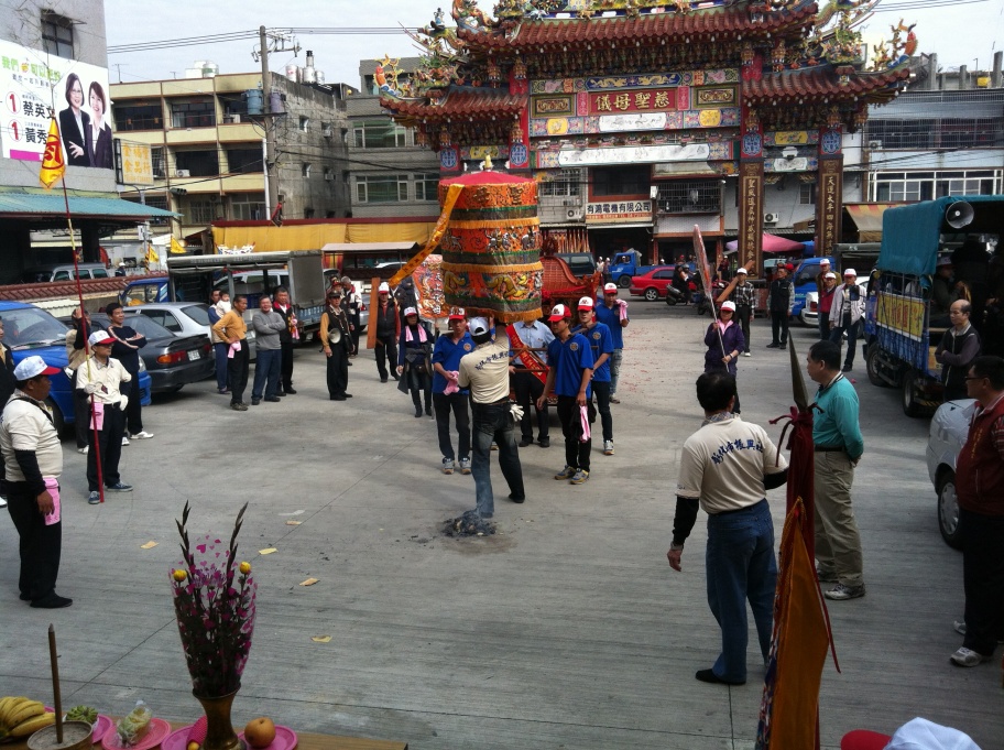 D1444.jpg